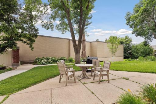 1425 W 28th Street, 321, Minneapolis, MN 55408