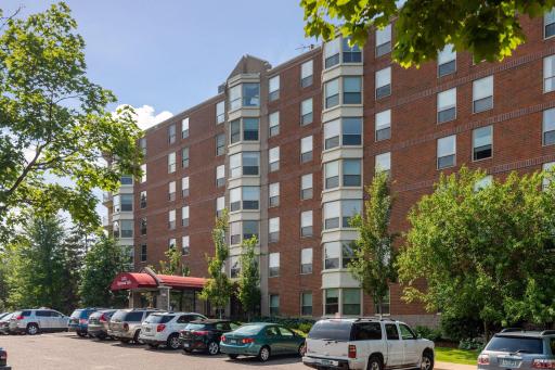 1425 W 28th Street, 321, Minneapolis, MN 55408