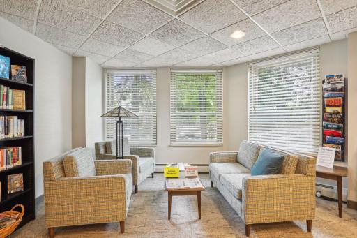 1425 W 28th Street, 321, Minneapolis, MN 55408