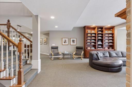 62 W Pleasant Lake Road, North Oaks, MN 55127