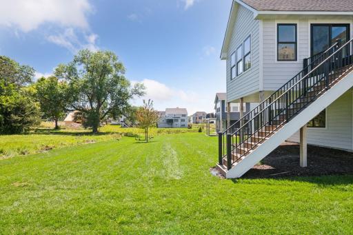 16680 47th Avenue N, Plymouth, MN 55446