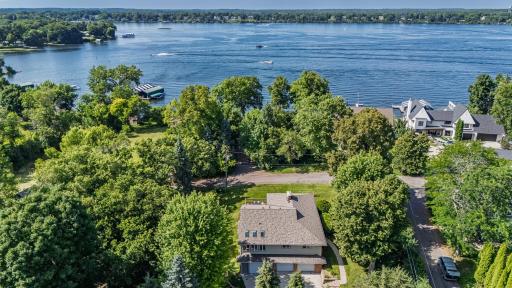 30 Interlachen Lane, Excelsior, MN 55331