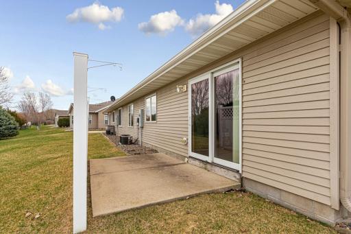 732 Escalade Lane SE, Owatonna, MN 55060