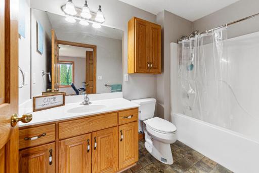 732 Escalade Lane SE, Owatonna, MN 55060