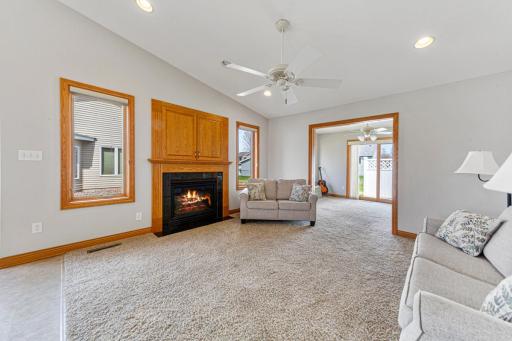 732 Escalade Lane SE, Owatonna, MN 55060
