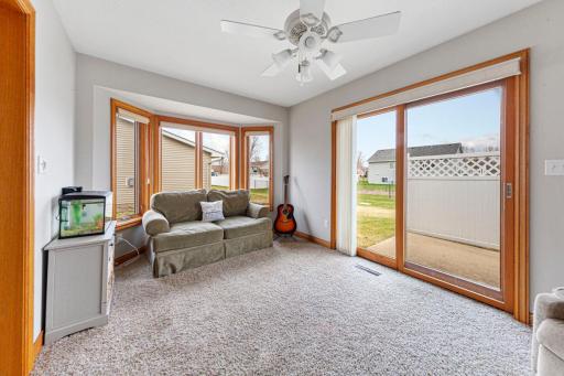 732 Escalade Lane SE, Owatonna, MN 55060