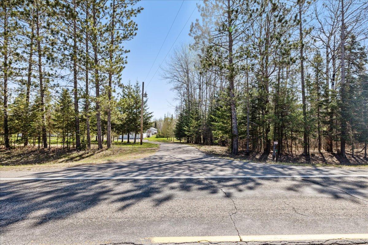 12-Driveway camera.jpg