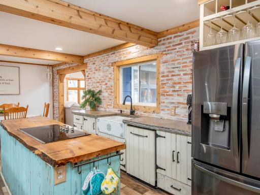 11631 Douglas Drive N, Champlin, MN 55316
