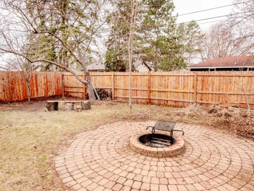 11631 Douglas Drive N, Champlin, MN 55316
