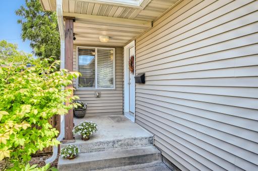 1003 Sibley Street, Hastings, MN 55033