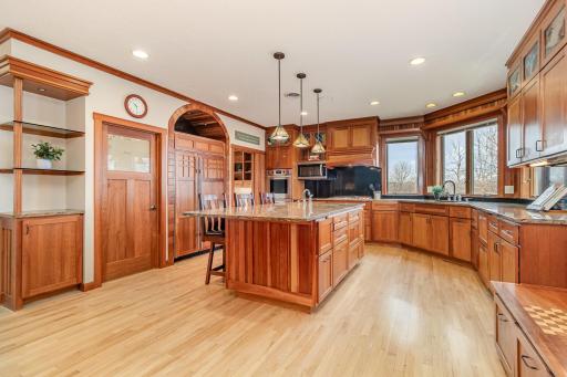 1144 70th Avenue, Roberts, WI 54023
