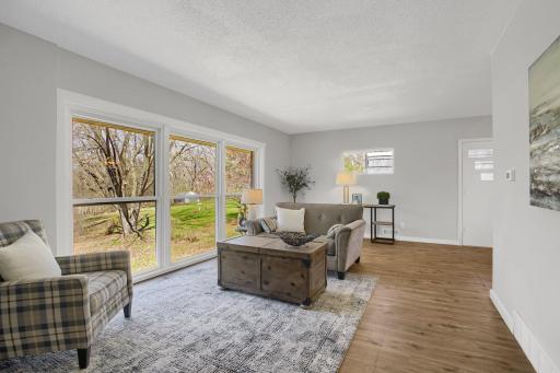 9234 W 22nd Street, Minneapolis, MN 55426
