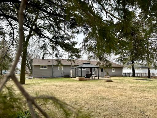 302 3rd Street N, Rose Creek, MN 55970
