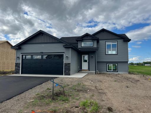 250 9th st SW, Rice, MN 56367