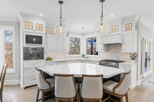 10072 Gristmill Ridge, Eden Prairie, MN 55347