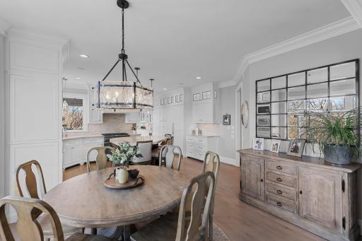 10072 Gristmill Ridge, Eden Prairie, MN 55347
