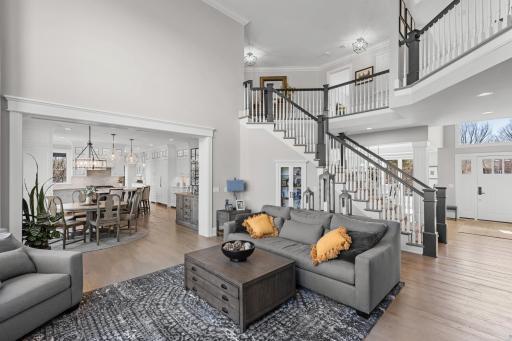10072 Gristmill Ridge, Eden Prairie, MN 55347