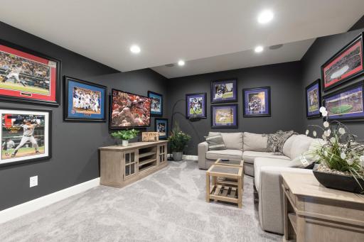 10072 Gristmill Ridge, Eden Prairie, MN 55347