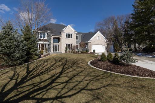 10072 Gristmill Ridge, Eden Prairie, MN 55347