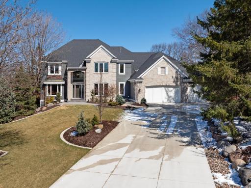 10072 Gristmill Ridge, Eden Prairie, MN 55347