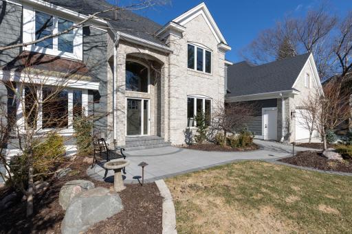 10072 Gristmill Ridge, Eden Prairie, MN 55347