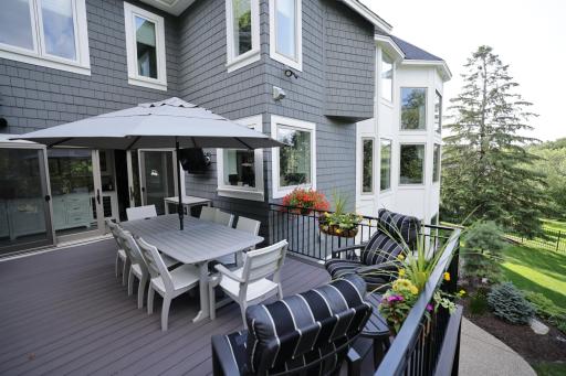 10072 Gristmill Ridge, Eden Prairie, MN 55347