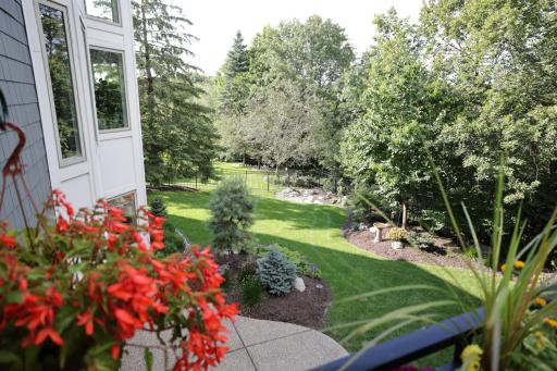 10072 Gristmill Ridge, Eden Prairie, MN 55347