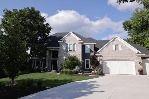 10072 Gristmill Ridge, Eden Prairie, MN 55347