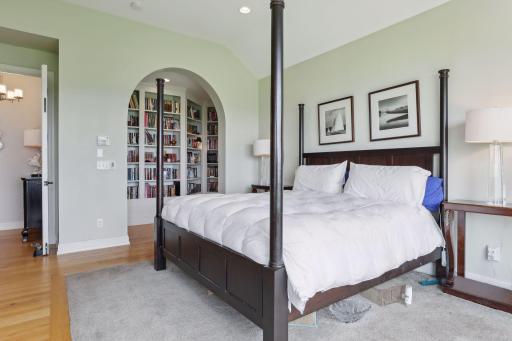 264 Saint Annes Parkway, Hudson, WI 54016