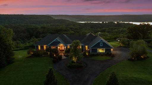 264 Saint Annes Parkway, Hudson, WI 54016