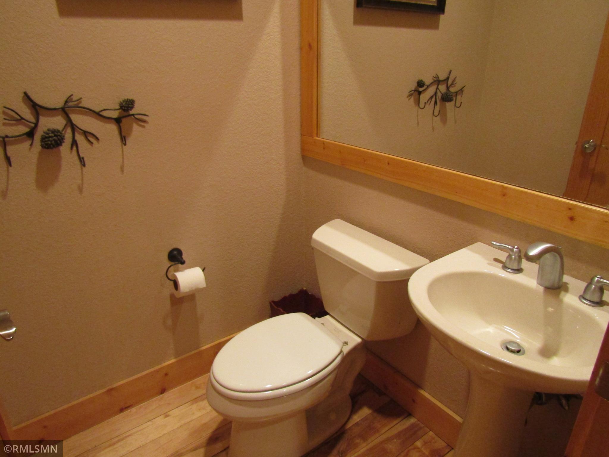 1/2 Bath