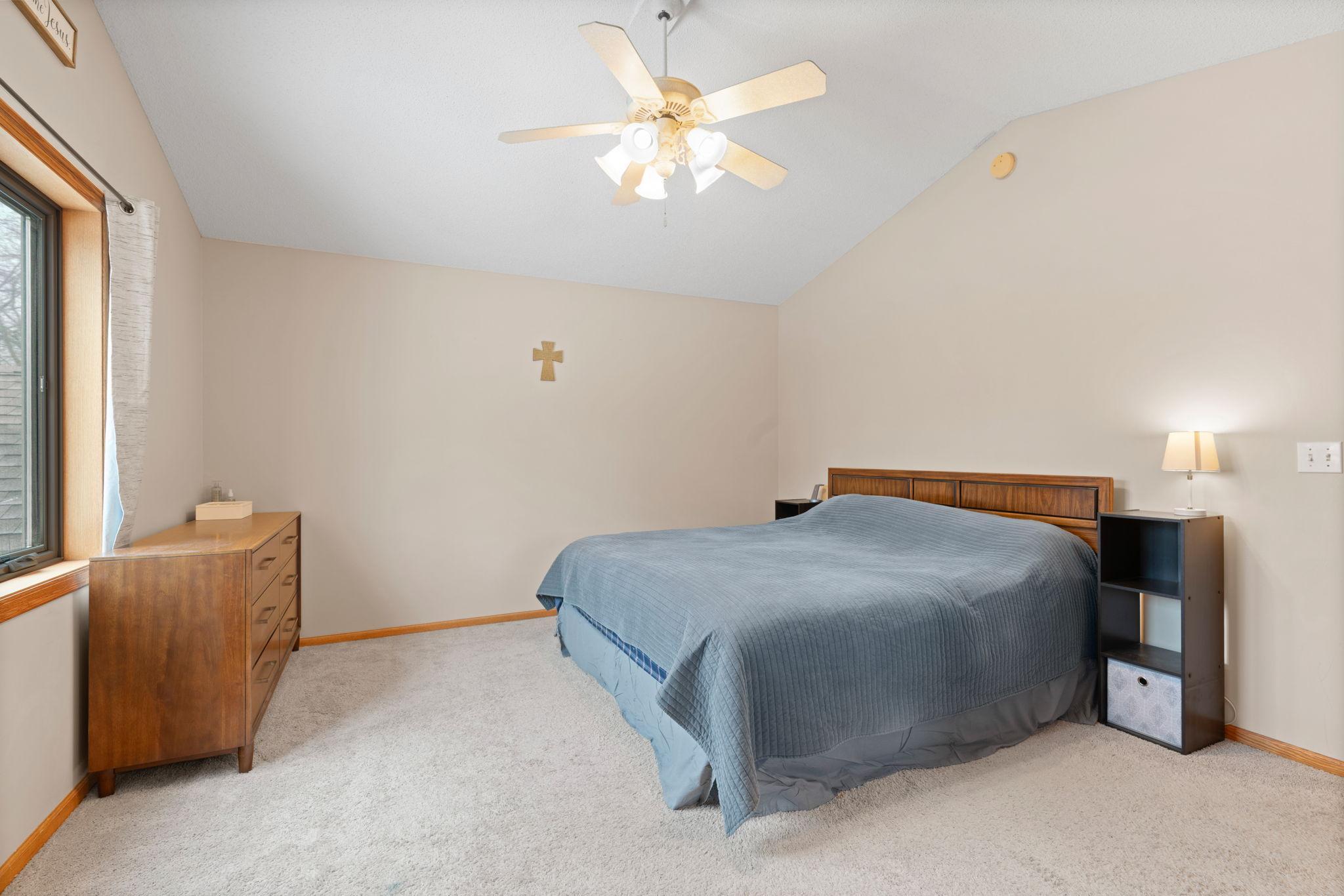 50-web-or-mls-13805 57th Ave-50.jpg
