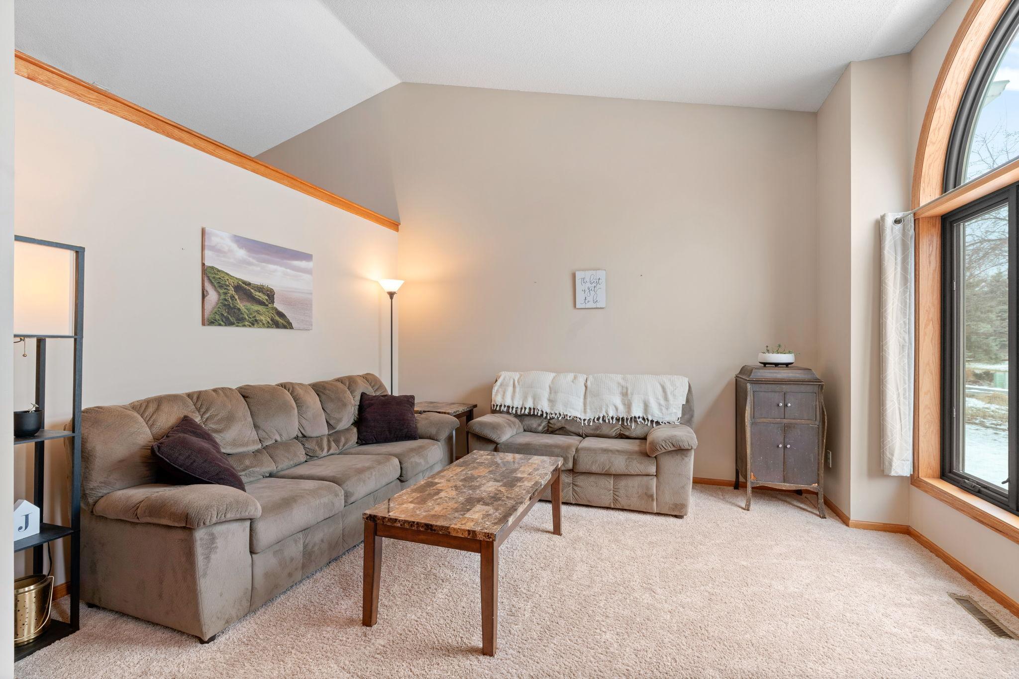 27-web-or-mls-13805 57th Ave-27.jpg