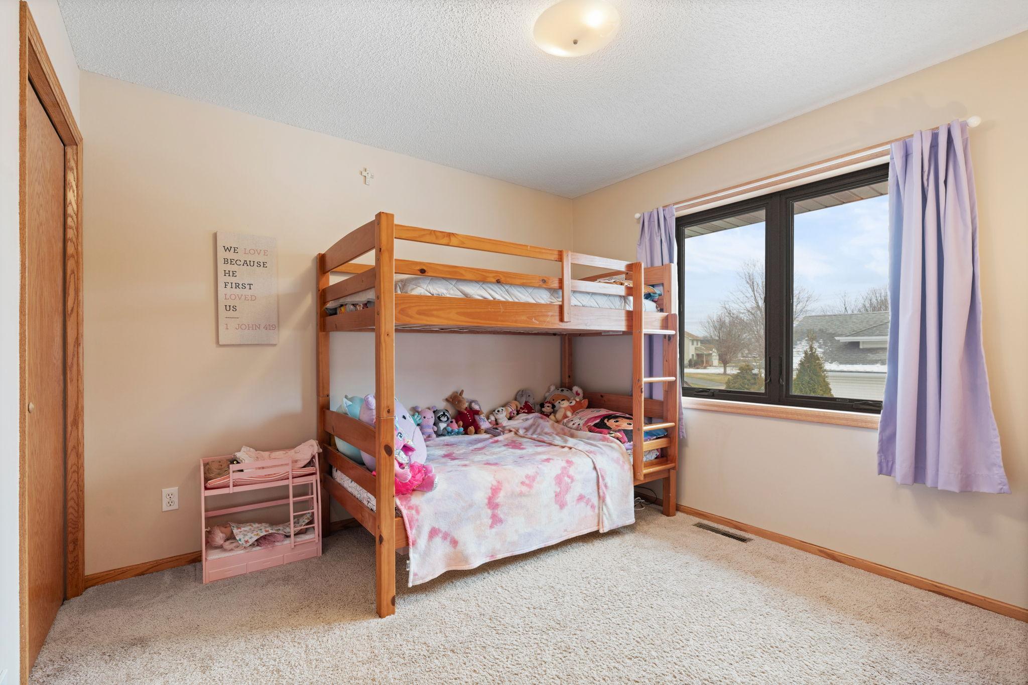 54-web-or-mls-13805 57th Ave-54.jpg