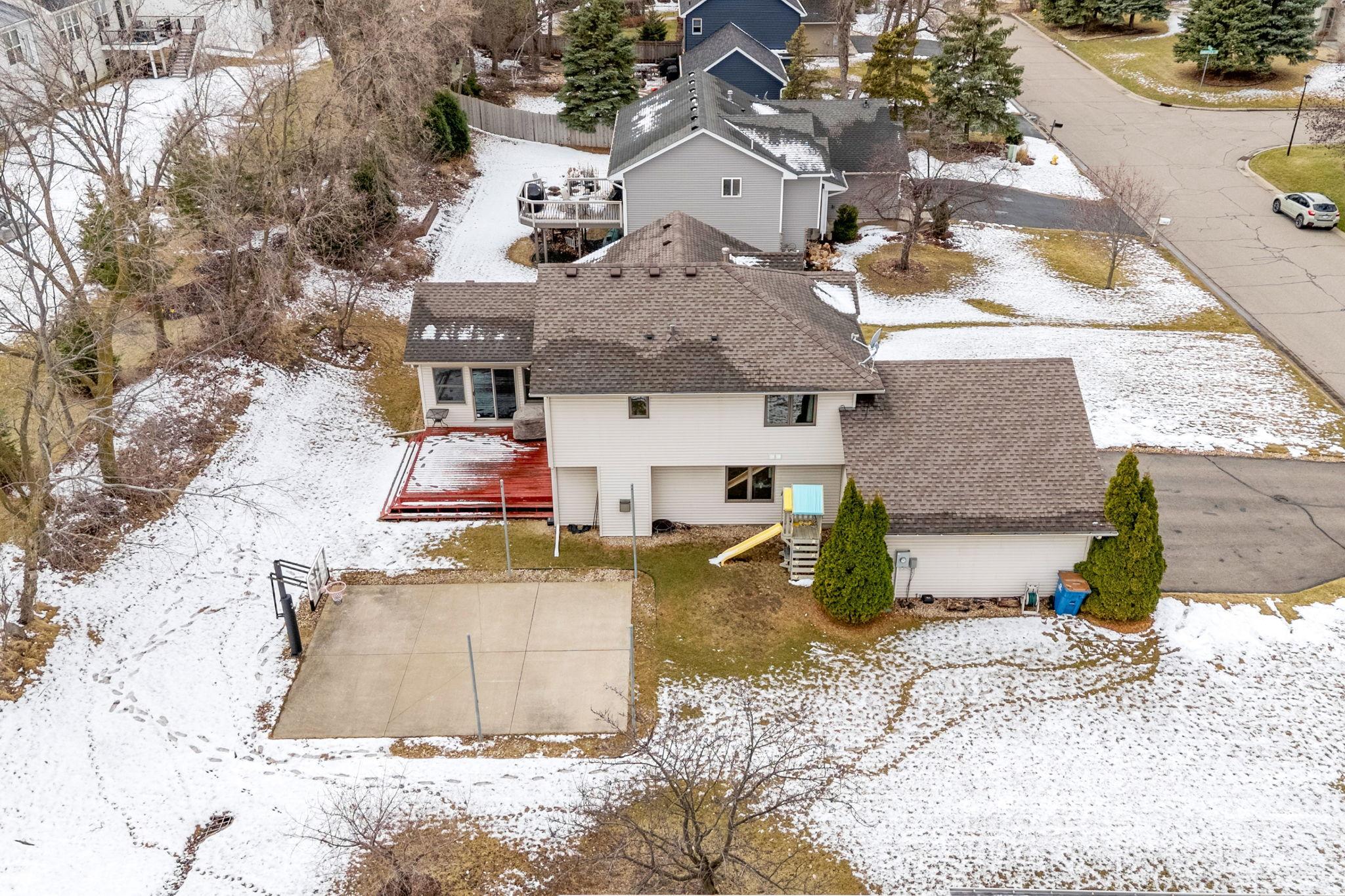 17-web-or-mls-13805 57th Ave-17.jpg