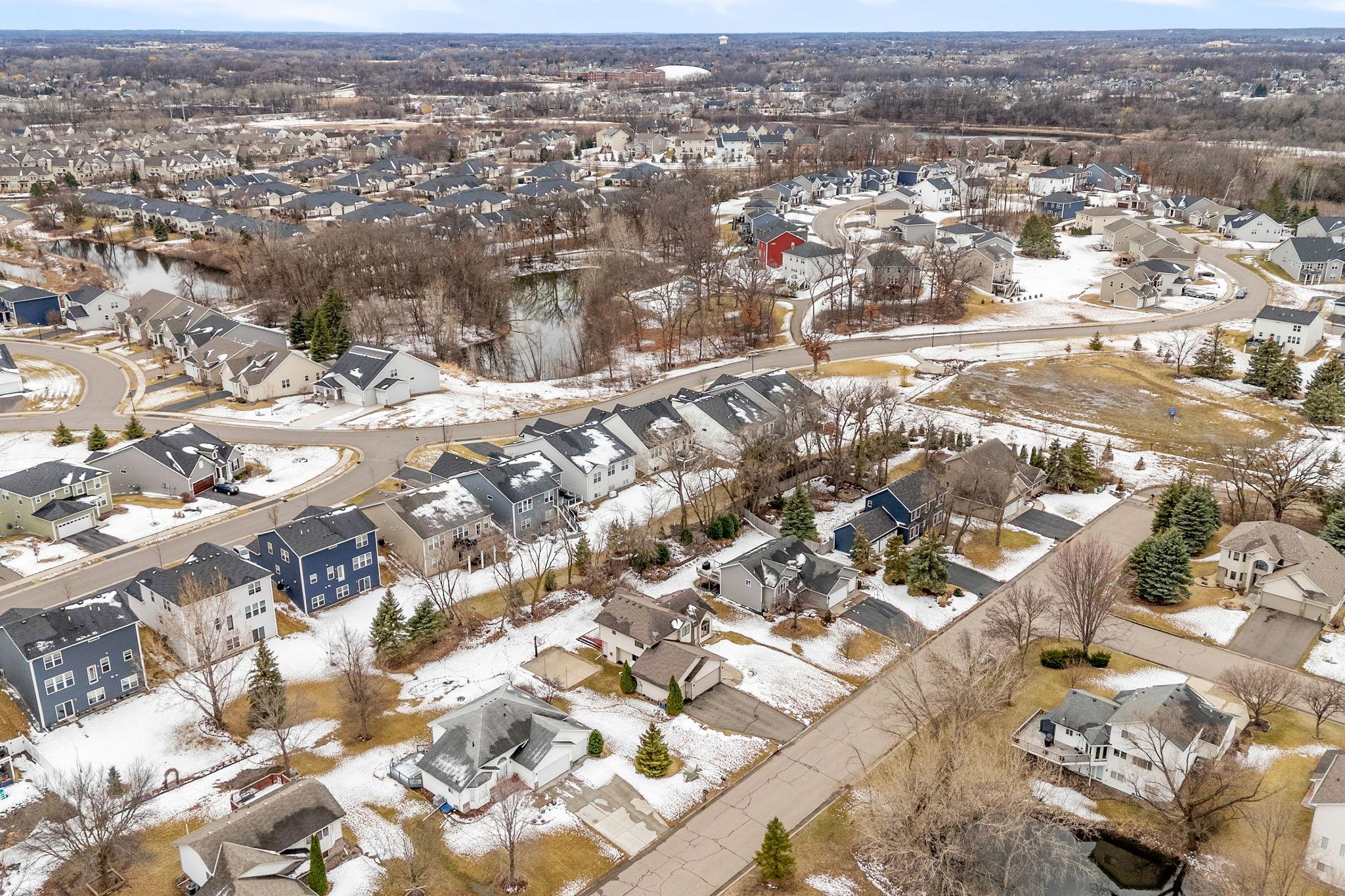 21-web-or-mls-13805 57th Ave-21.jpg