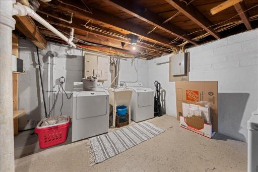 210 15th Avenue S, South Saint Paul, MN 55075
