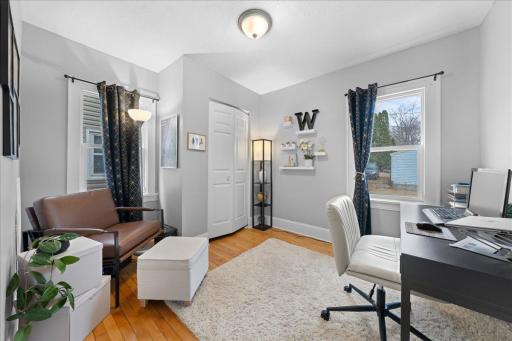 210 15th Avenue S, South Saint Paul, MN 55075