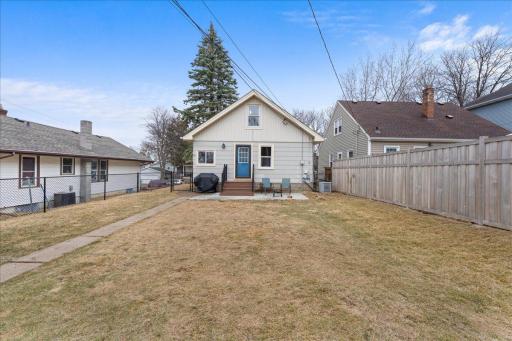 210 15th Avenue S, South Saint Paul, MN 55075
