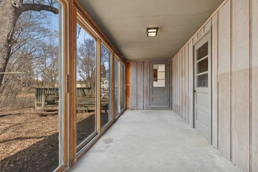 650 Inca Lane, Saint Paul, MN 55112