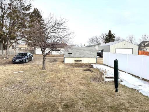 200 3rd Avenue SW, Roseau, MN 56751