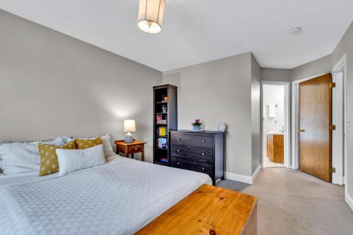 3587 Tara Lane, Saint Paul, MN 55125