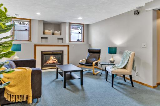 3587 Tara Lane, Saint Paul, MN 55125