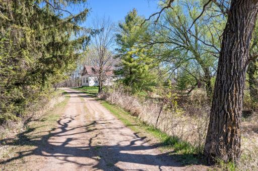 100 Stark Road, Harris, MN 55032