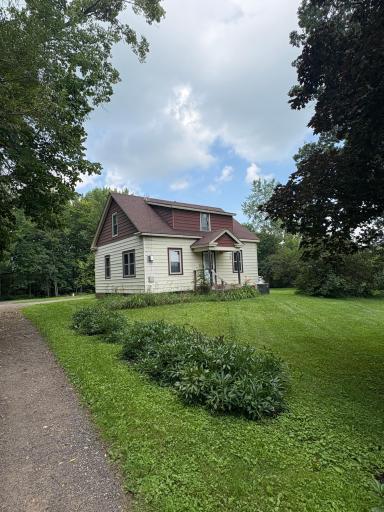 100 Stark Road, Harris, MN 55032