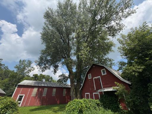 100 Stark Road, Harris, MN 55032