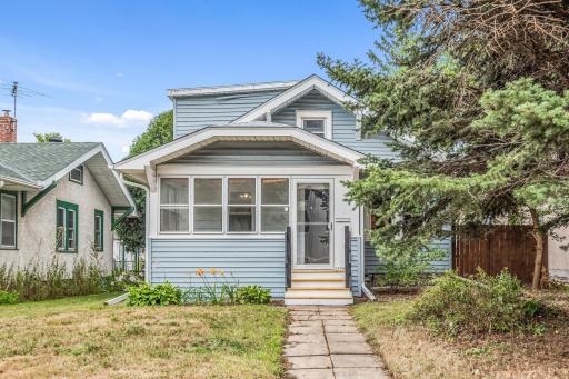 1400 Snelling Avenue N, Saint Paul, MN 55108