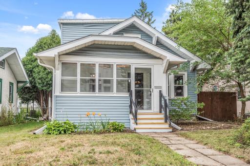 1400 Snelling Avenue N, Saint Paul, MN 55108