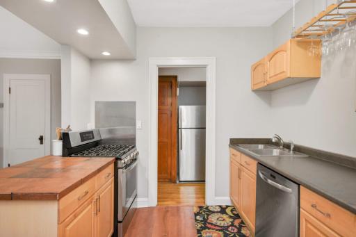 3542 Garfield Avenue, 3, Minneapolis, MN 55408