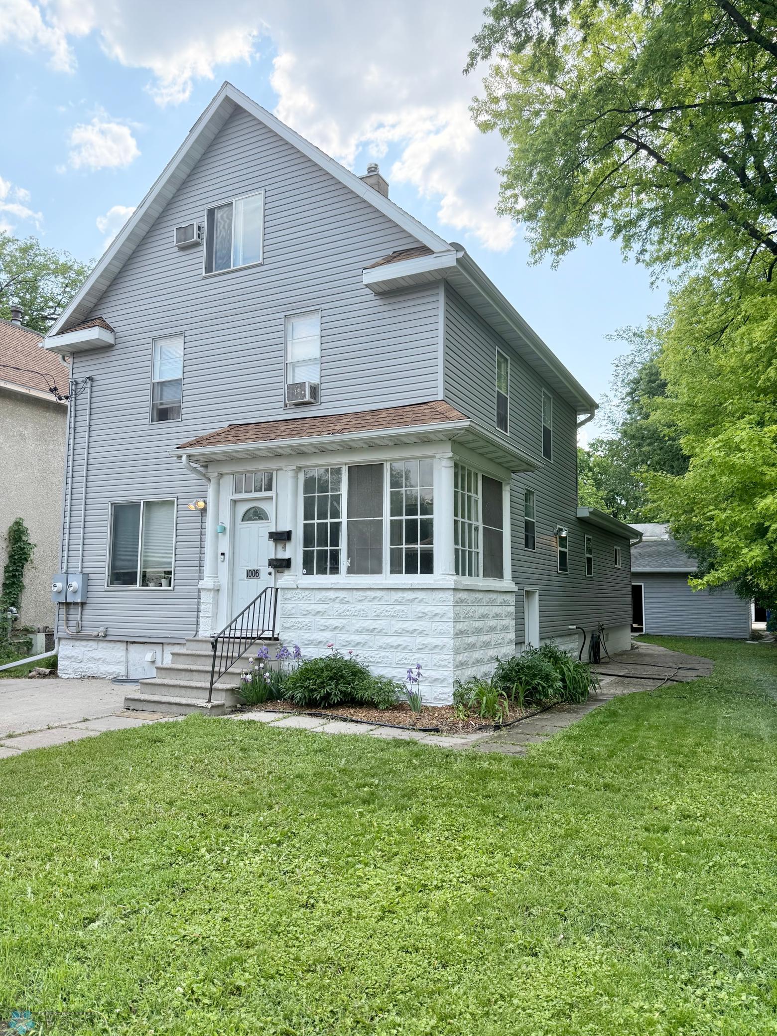 1006 10th St N. Duplex